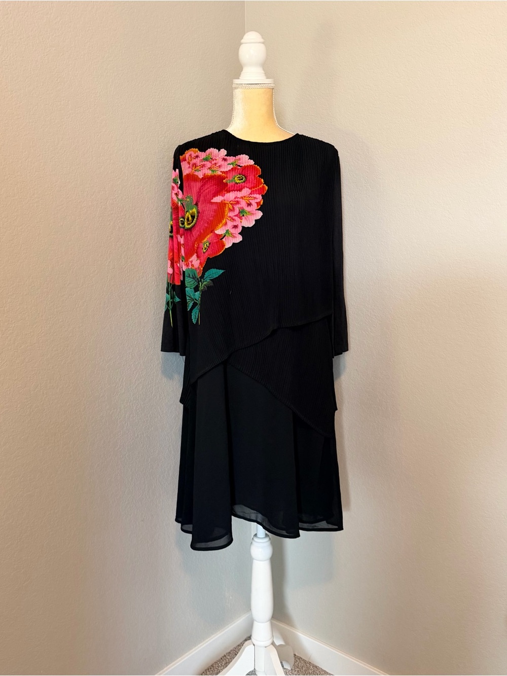 Desigual Black Pleated Asymmetric Betsy Dress Floral Layered Chiffon EU 40 US 8